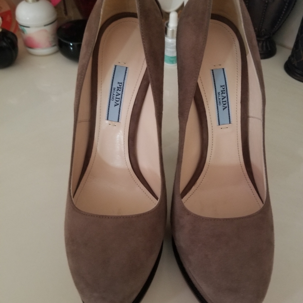 PRADA HEELS - Picture 2 of 10